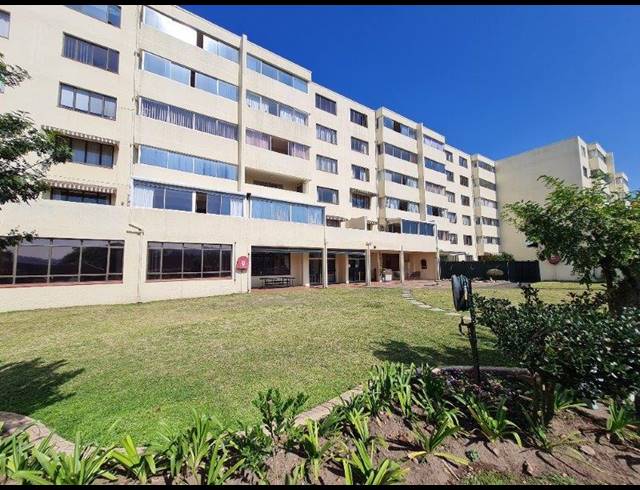 2 BEDROOM APARTMENT SOLD IN PINETOWN CENTRAL
